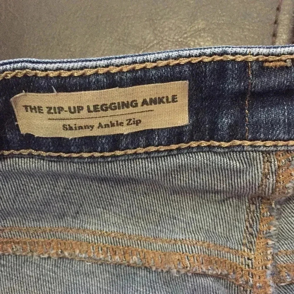 Ag Adriano Goldschmied zip up ankle jeans - Picture 5 of 7